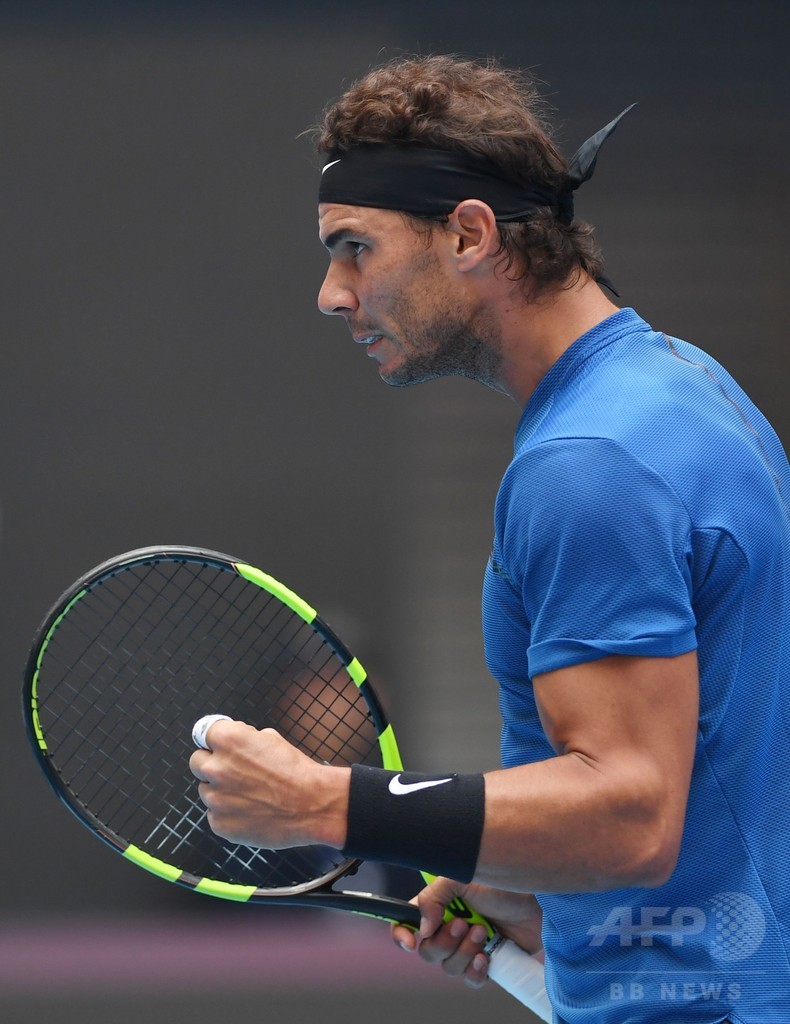 目にごみが入りながらもナダルがイズナー撃破、中国OPベスト4
