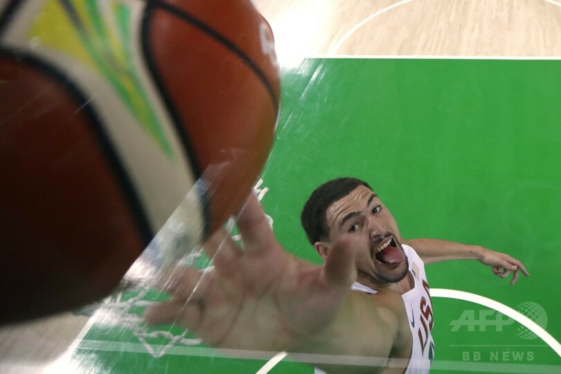 米国がアルゼンチンに大勝、スペインとの準決勝へ バスケ男子