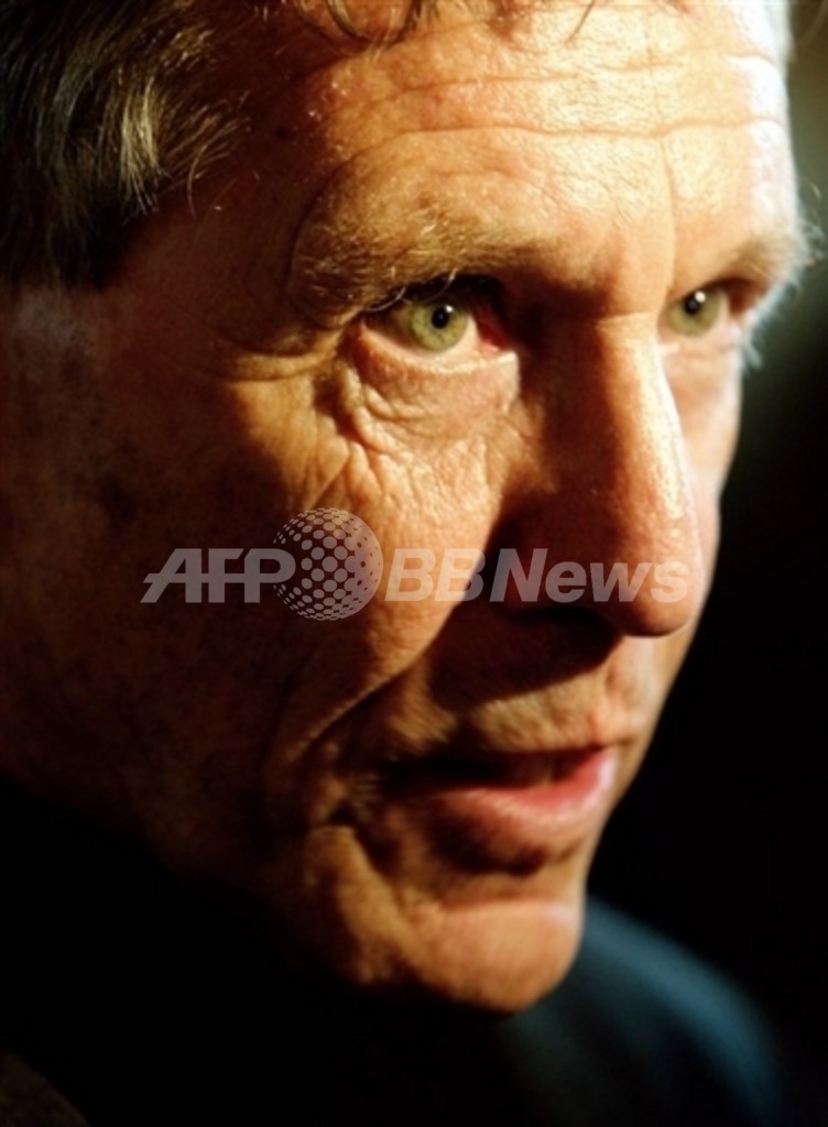イスラエル人作家オズ氏、スペイン皇太子賞受賞 イスラエル人作家オズ氏、スペイン皇太子賞受賞