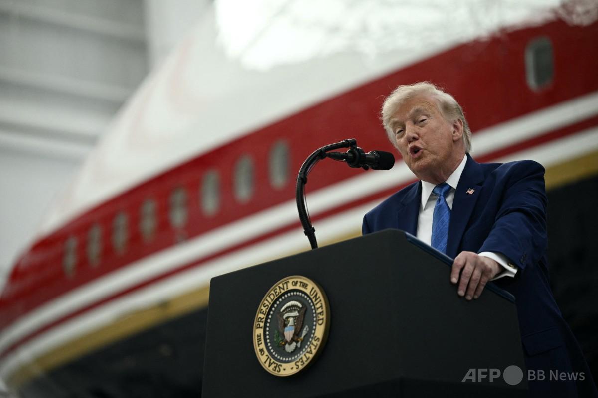 カタールから贈呈の新エアフォースワン公開、トランプ氏「空飛ぶ