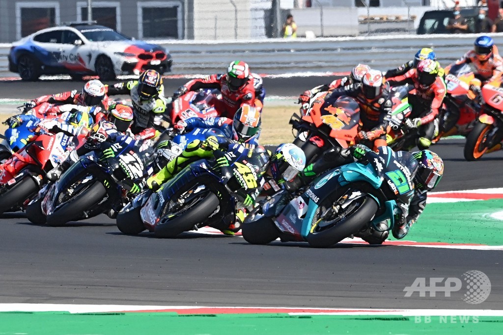 MotoGPがレース中の無線解禁を検討、選手の中には慎重論も MotoGPがレース中の無線解禁を検討、選手の中には慎重論も