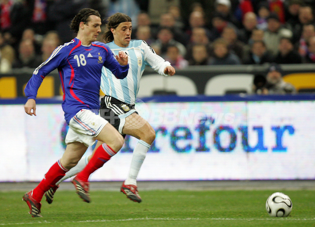 サッカー 親善試合＞アルゼンチン サビオラのゴールでフランスに勝利