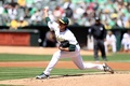 23MLB、オークランド・アスレチックス対ロサンゼルス・エンゼルス。先発登板するオークランド・アスレチックスの藤浪晋太郎（2023年4月1日撮影）。(c)Ezra Shaw/Getty Images/AFP