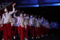 国立競技場で開催された東京五輪の開会式で、入場行進する日本選手団（2021年7月23日撮影）。(c)HANNAH MCKAY / POOL / AFP