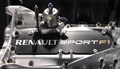 ルノー社製のフォーミュラワン（F1、F1世界選手権）エンジン（2014年12月18日撮影）。(c) FRANCK FIFE / AFP