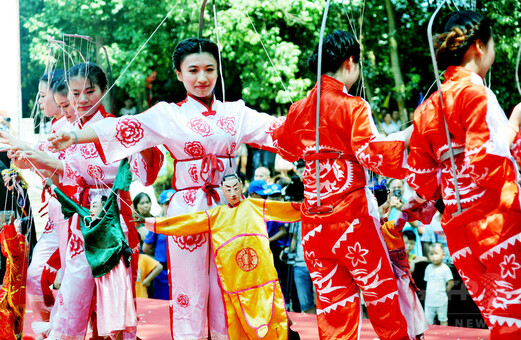操り人形伝承500年の郷 江西 写真11枚 国際ニュース：AFPBB News
