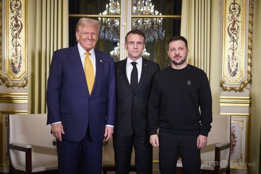 ゼレンスキー氏、トランプ氏と会談 「公正な」平和を強調 写真4枚 国際