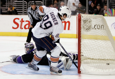 オイラーズ シュートアウトの末キングスを撃破