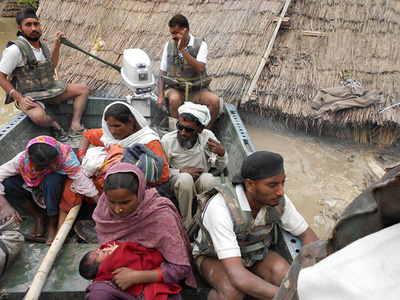 インド北部とネパールのモンスーン被害、死者160人に