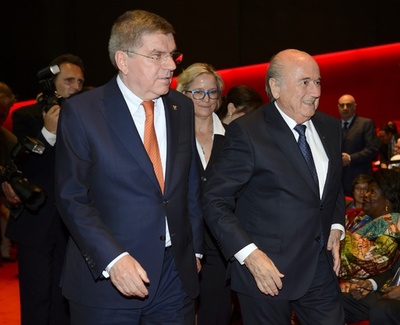 IOC会長、FIFAの信頼回復は「ソルトレークの改革を参考に」