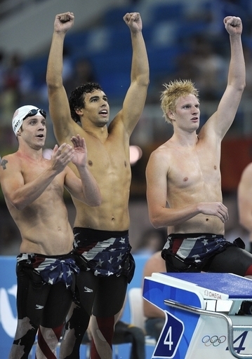 米国 男子4x200メートルリレー予選で五輪新記録樹立