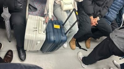 韓国・会社帰りの地下鉄で「スーツケースで座席占拠」のひんしゅく女性