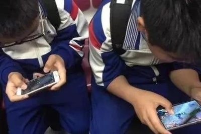 中国、未成年者のオンラインゲーム依存を防ぐ新たな措置を発表