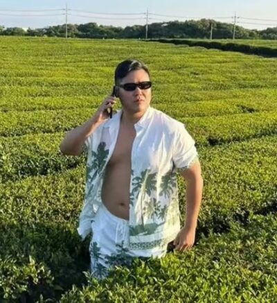 「一生罪悪感に苛まれる前に返して」 韓国のお笑いタレント、済州島で愛用サンダル盗難被害訴え
