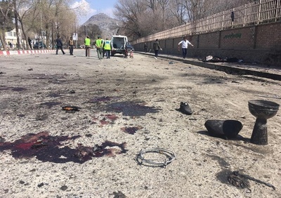 アフガニスタン首都で自爆攻撃、26人死亡