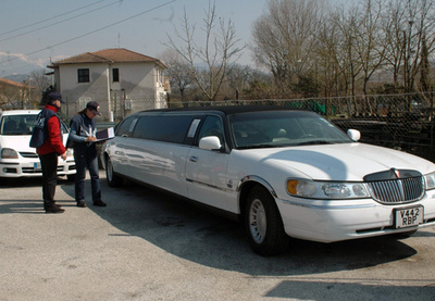 パンを買うのも命懸け？ 業界仕切る伊マフィア24人を一斉逮捕