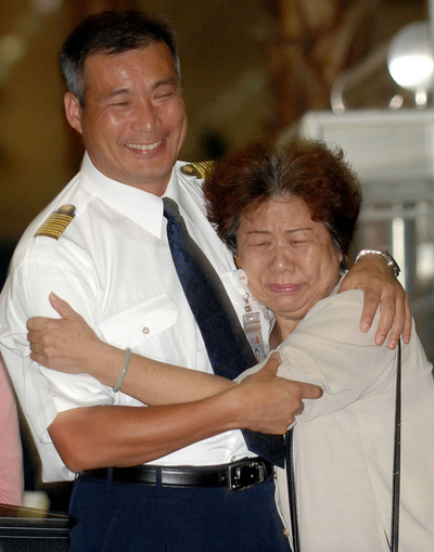 炎上事故の中華航空機、2週間前にも技術的トラブル