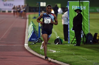 セメンヤ反骨の800メートル出場へ、引退におわすつぶやきも