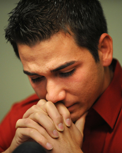 HIV陽性の米ポルノ俳優が初会見、撮影でのコンドーム義務化求める