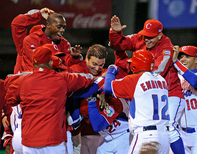 キューバ メキシコ下し1位で2次ラウンド進出、第2回WBC
