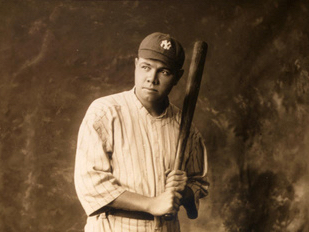 ベーブ・ルース氏の歴史的ユニ、史上最高額の約35億円で落札