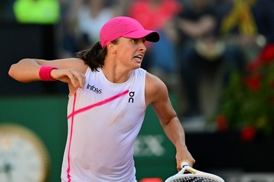 シフィオンテクとサバレンカが勝利 イタリア国際決勝で再戦へ 