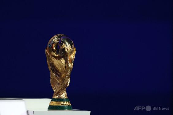 「法外な」価格のサッカーW杯チケット、ファン団体が販売中止を要求