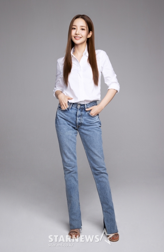  写真提供＝Hookエンターテイメント 