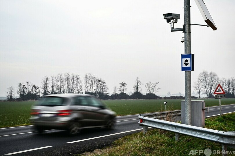スピード違反取り締まり機の破壊行為めぐり世論二分 伊