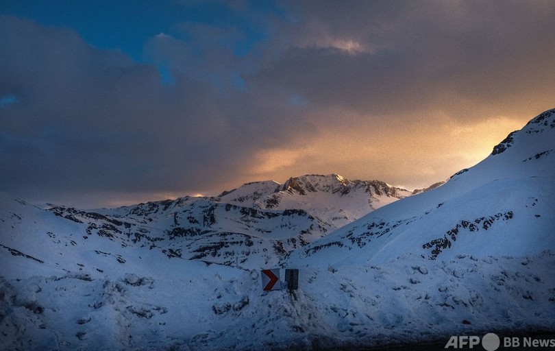 雪山とワクチン恐怖…トルコの医師に立ちはだかる壁