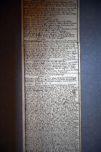 マルキ・ド・サド「ソドム百二十日」の原稿が一般公開へ 写真8枚 国際