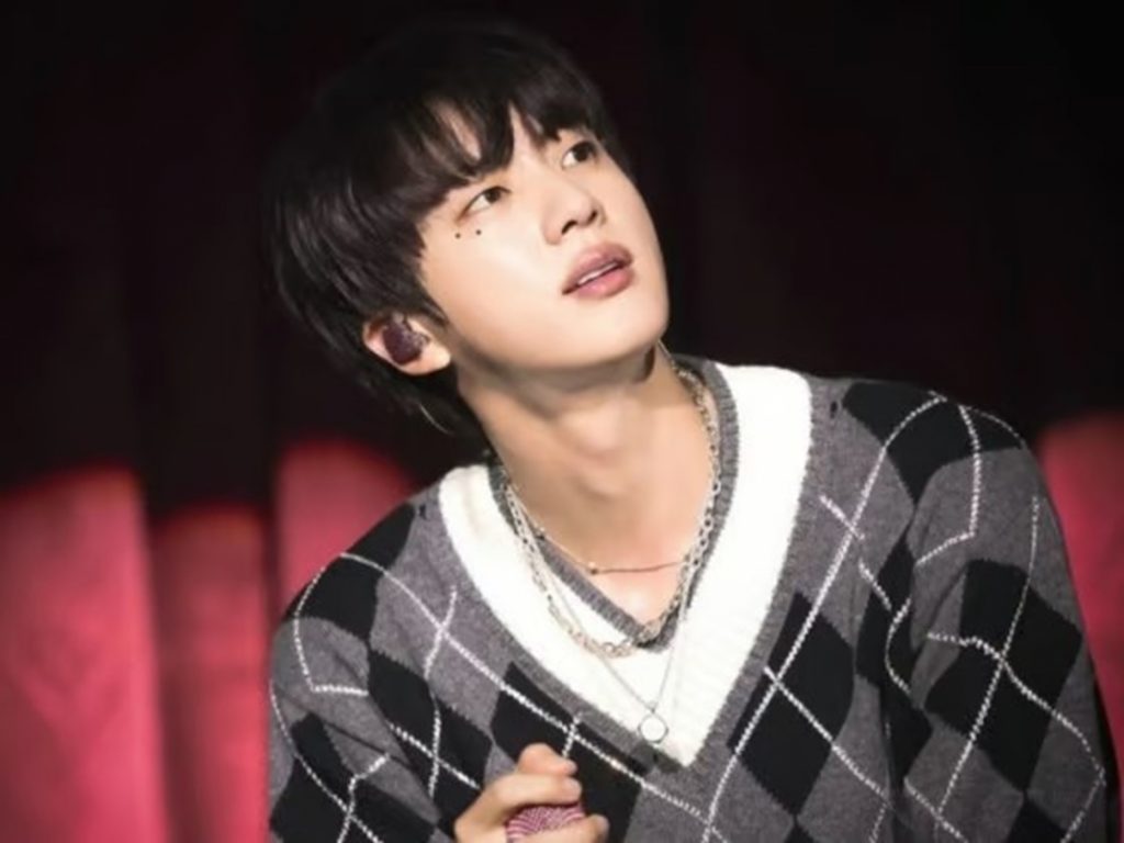 BTSジン「Close to You」、Mubeat K-POPファン投票で4週連続1位