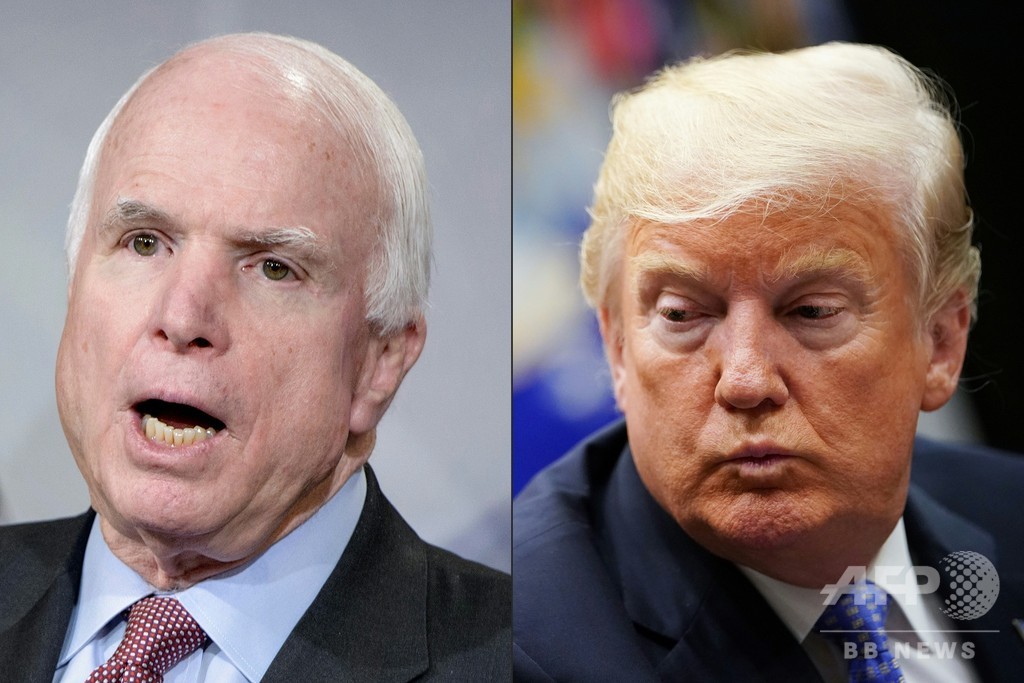 トランプ氏の共和党内での影響力、マケイン氏の死で増大か トランプ氏の共和党内での影響力、マケイン氏の死で増大か