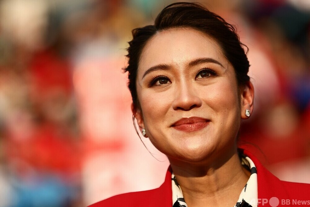 タイ貢献党、タクシン氏の娘を首相候補に指名 写真5枚 国際ニュース:AFPBB News