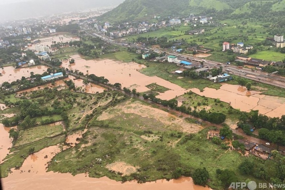 インド西部で豪雨、土砂崩れ相次ぐ 44人死亡