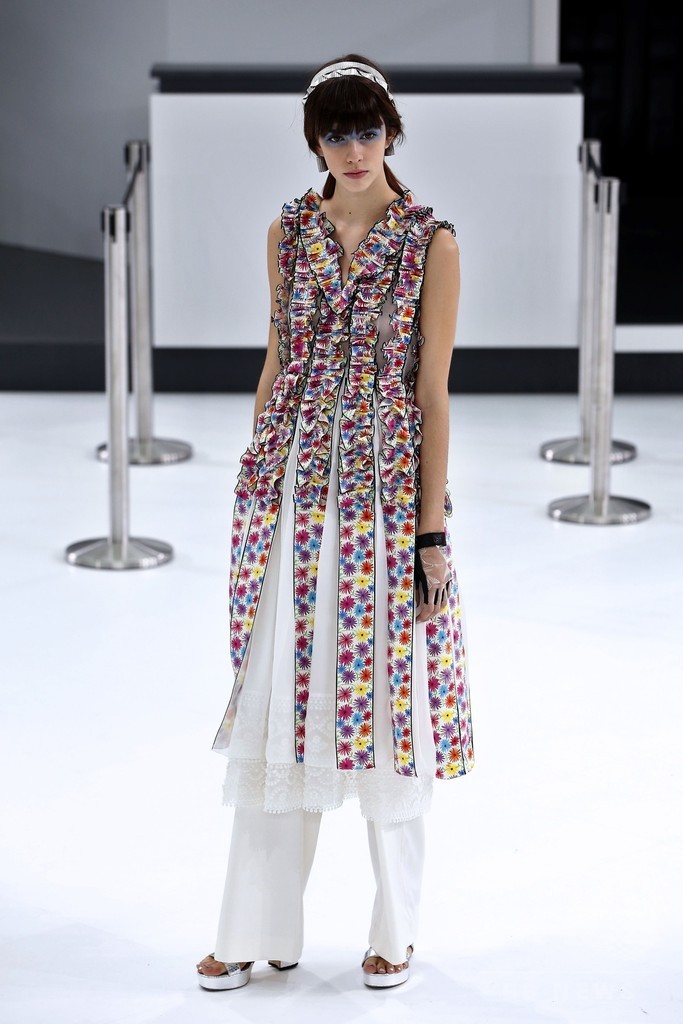 「シャネル」16年春夏コレクション