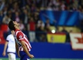 サッカー欧州チャンピオンズリーグ2013-14（UEFA Champions League 2013-14）グループG第4節、アトレティコ・マドリード（Atletico de Madrid）対オーストリア・ウィーン（Austria Vienna）。得点を挙げ歓喜するアトレティコ・マドリードのジエゴ・コスタ（Diego da Silva Costa、2013年11月6日撮影）。(c)AFP/JAVIER SORIANO