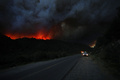 アルゼンチン・リオネグロ州パラへビジェガスの山火事の様子（2021年12月29日撮影）。(c)Francisco RAMOS MEJIA / AFP
