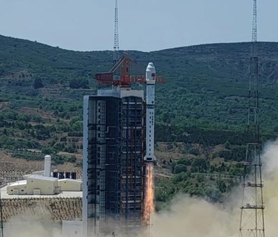 衛星41基同時打ち上げ 中国史上最多