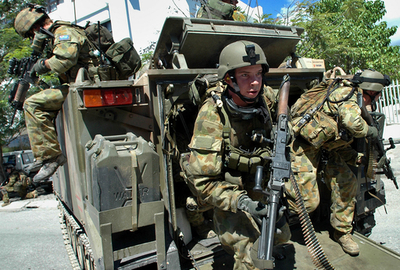 豪軍首都入りで緊張した静けさ - 東ティモール