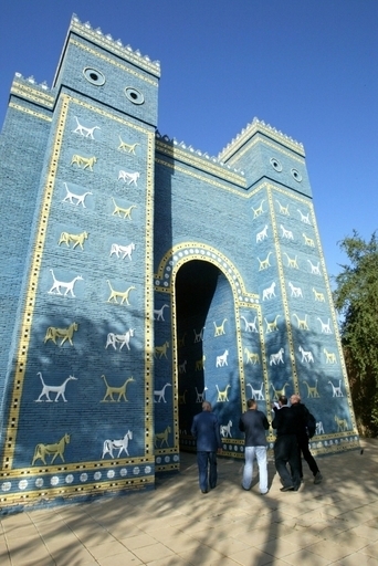 イラクのバビロン遺跡が米軍駐留で損壊、ユネスコが指摘