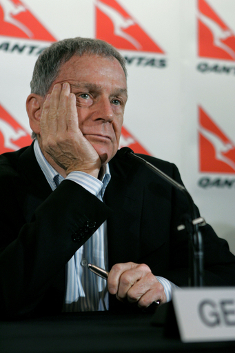 豪カンタス航空、燃料費高騰で従業員1500人削減