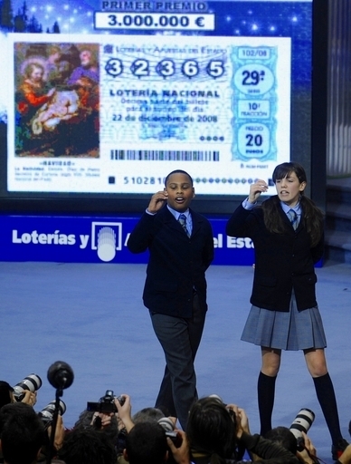 スペインのクリスマス宝くじ、一番人気はM・ジャクソンの死亡日