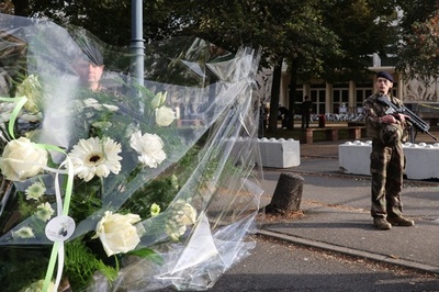 仏学校襲撃「ISのため」 容疑者、犯行前の動画で発言