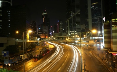 香港警察、金鐘の強制排除で209人を逮捕