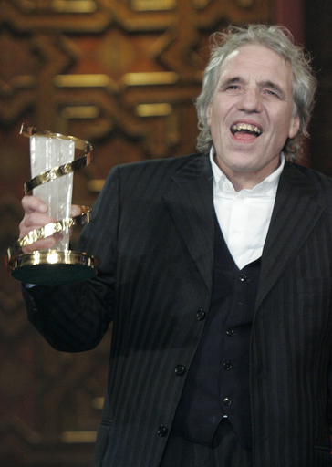第7回マラケシュ国際映画祭　アベル・フェラーラ監督が表彰を受ける
