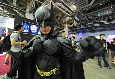 名前は「バットマン・ビン・スーパーマン」、でも刑務所行き