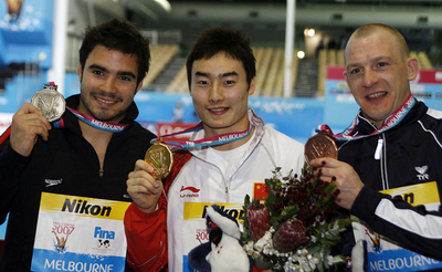 ＜第12回世界水泳選手権＞男子飛び込み、Qinがディスパティエを抑えて3メートル板飛び込みで優勝 - オーストラリア