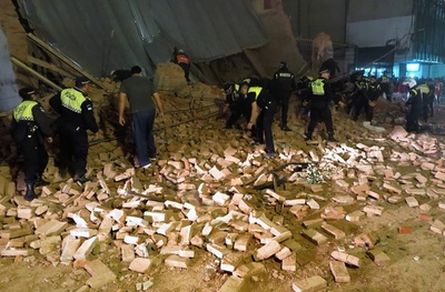 1923年建造の元劇場が倒壊、1人死亡 アルゼンチン