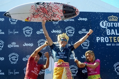 五十嵐カノアがCT初優勝、日本人初の快挙